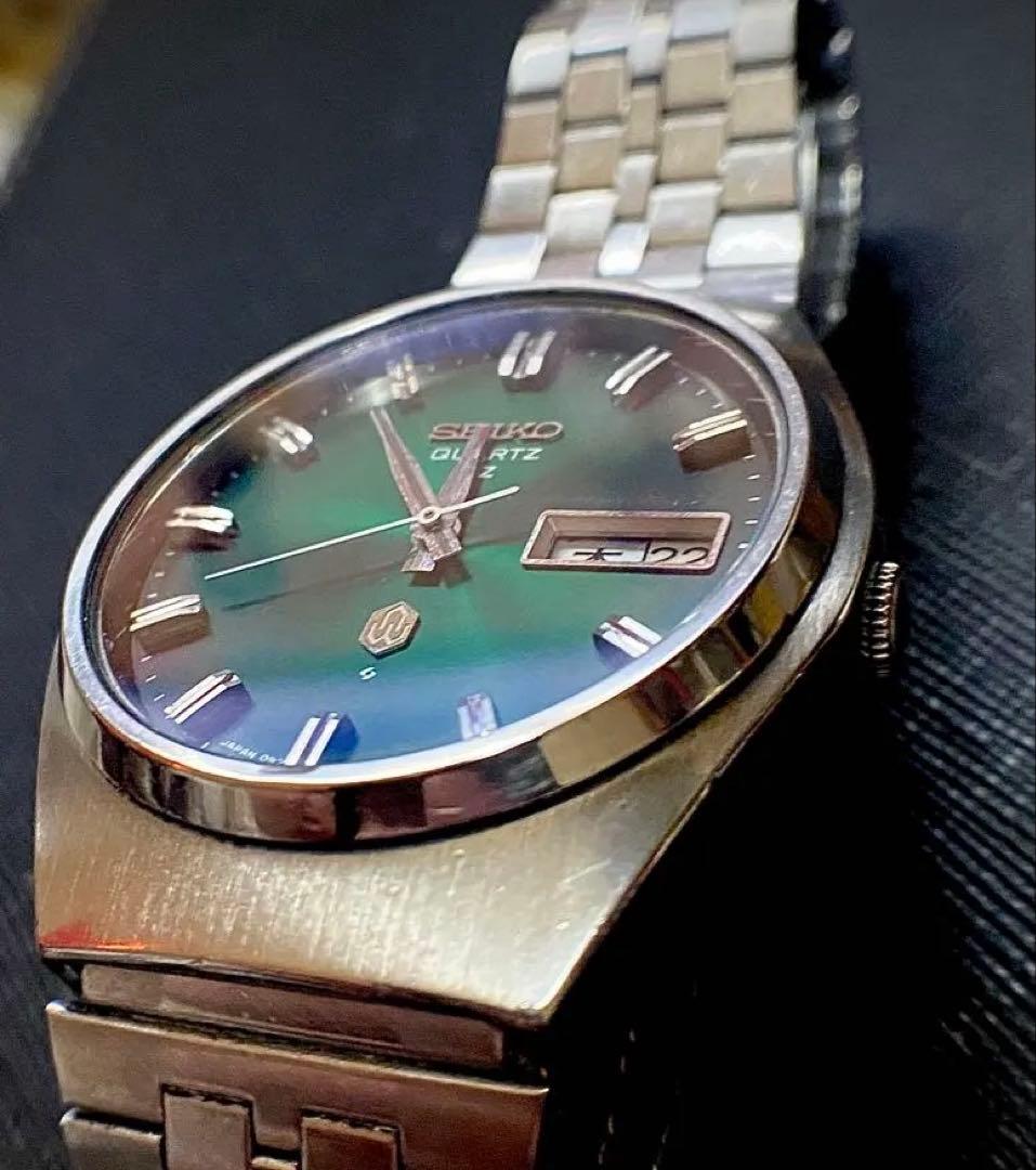 SEIKO QZ 1974 緑文字盤