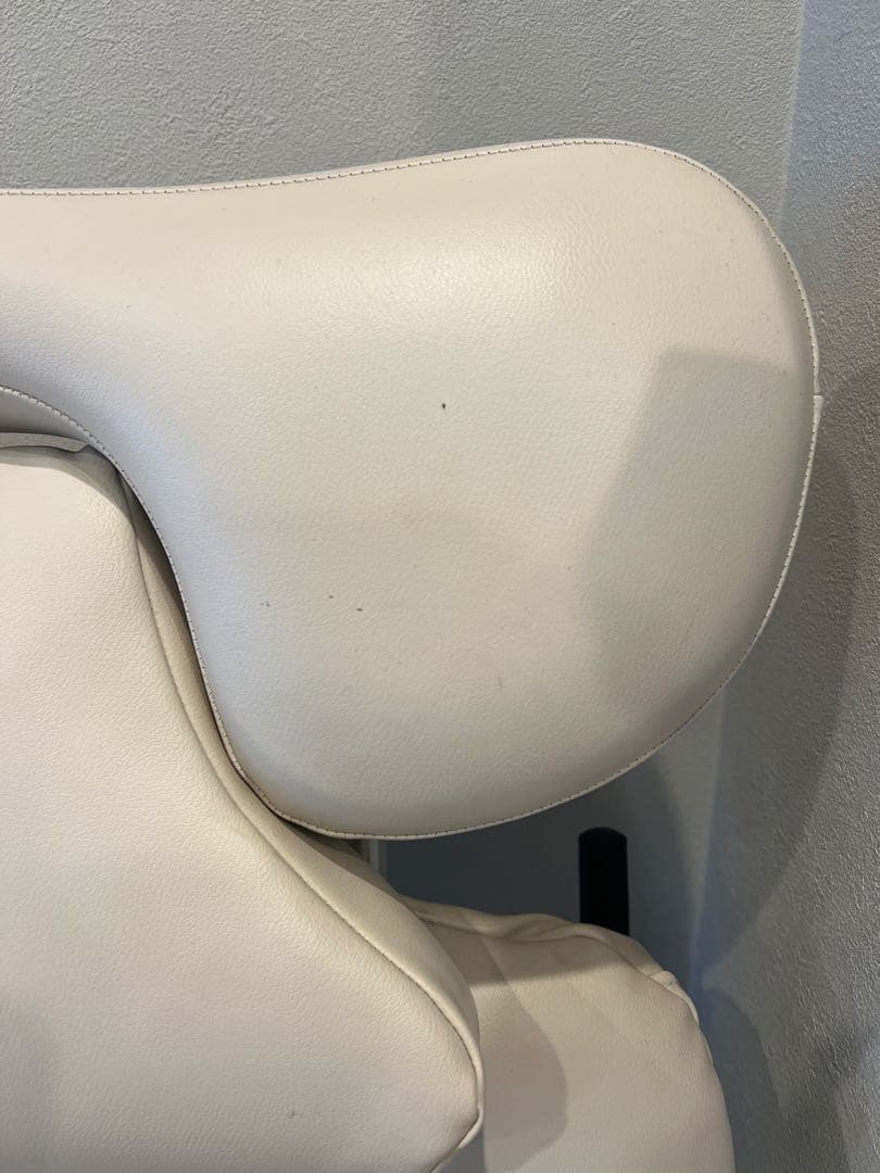 【タカラベルモント製　アイラッシュリクライニングチェアリーチェ】美品