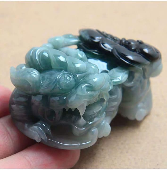 激レア 本翡翠 ミャンマー産青水翡翠 覇王貔貅 置物 ネックレス 鑑定書2点付