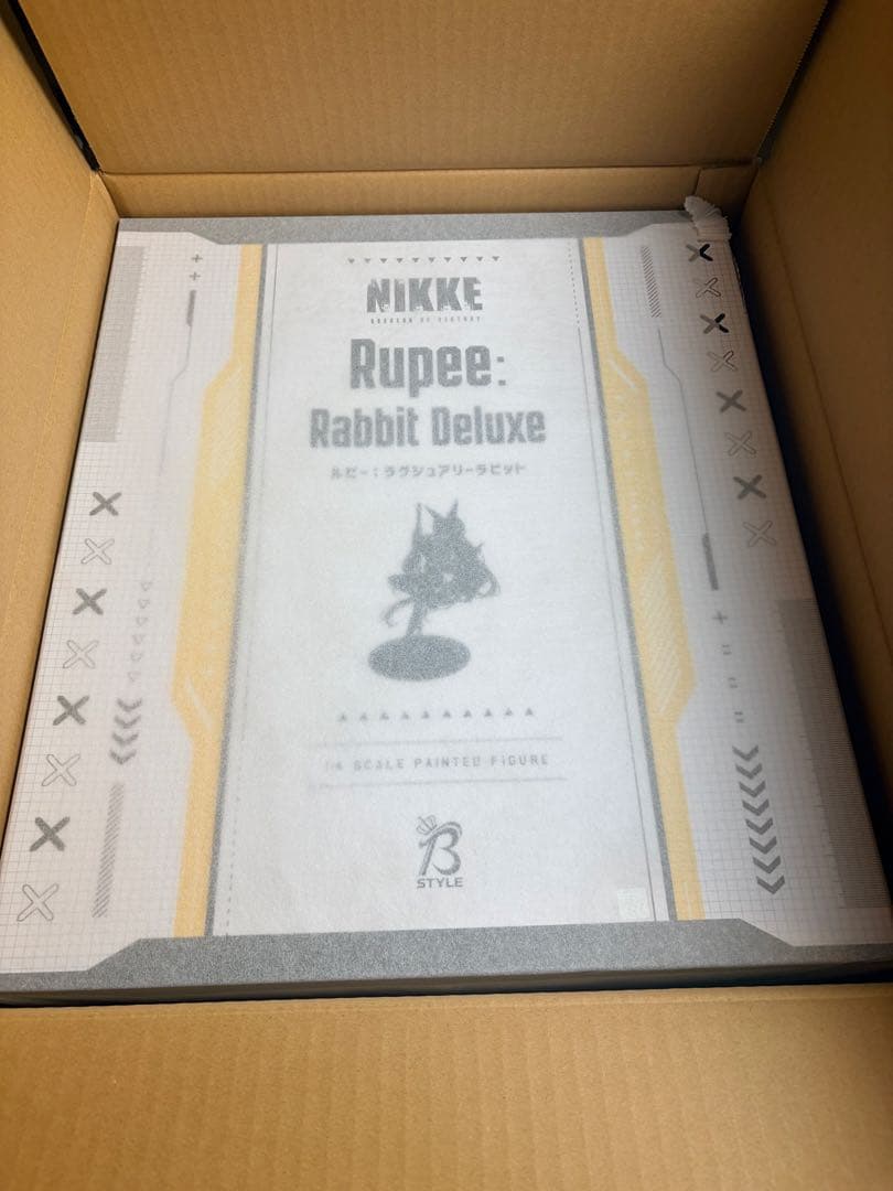 勝利の女神NIKKE ルピー:ラグジュアリーラビット