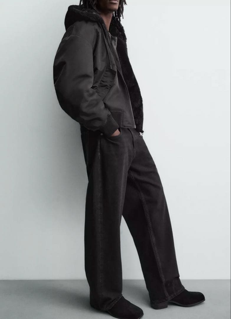 ZARA ザラ　リバーシブルフェイクファーボンバージャケット　新品、未使用