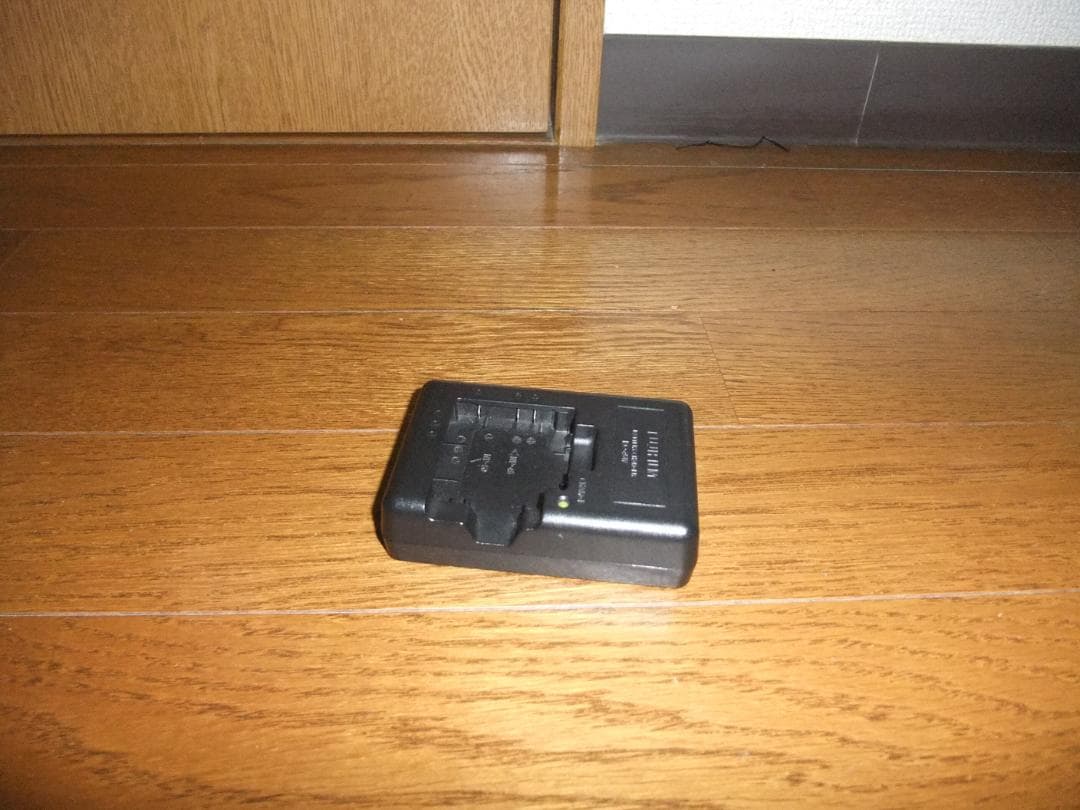 コンパクトデジタルカメラ FinePix F200EXR 黒 ※訳あり