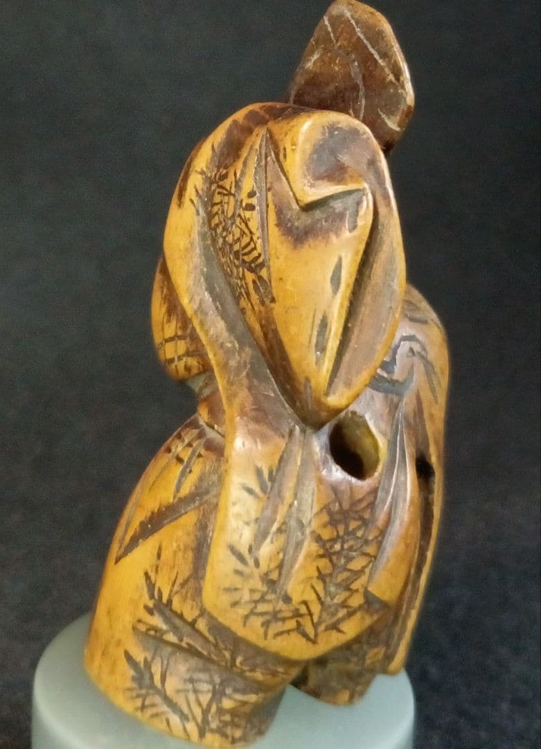 柘植彫 鯨歯 象嵌 「舌出し 三番叟」 からくり 根付 珍品