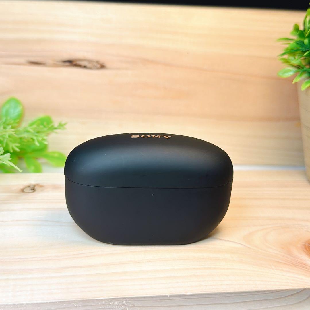 SONY・WF―1000XM5の充電ケースのみ 中古品①