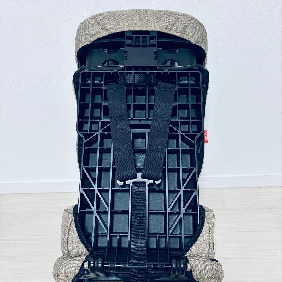 日本育児　トラベルベストEVO サンドベージュ　ジュニアシート　1〜4歳　極美品