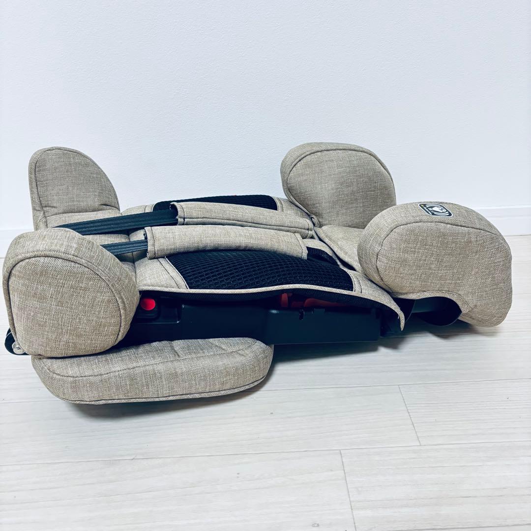 日本育児　トラベルベストEVO サンドベージュ　ジュニアシート　1〜4歳　極美品
