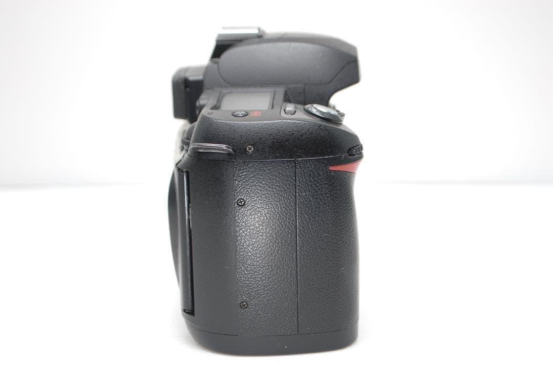 ❤️ショット数1972回❤️Nikon D70 おすすめ一眼レフ 使いやすい美品