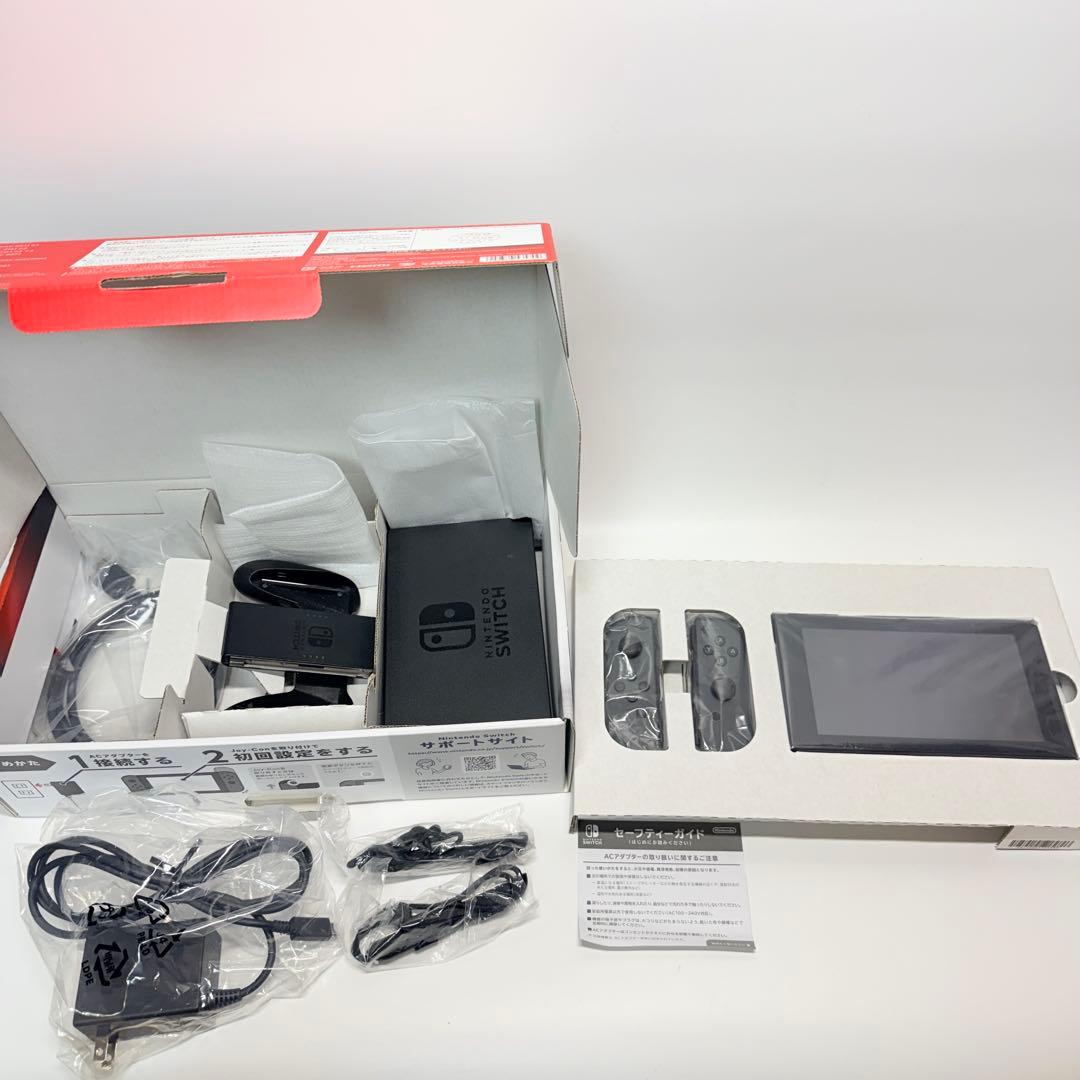 完品　美品　Nintendo Switch グレー　　ニンテンドー　スイッチ