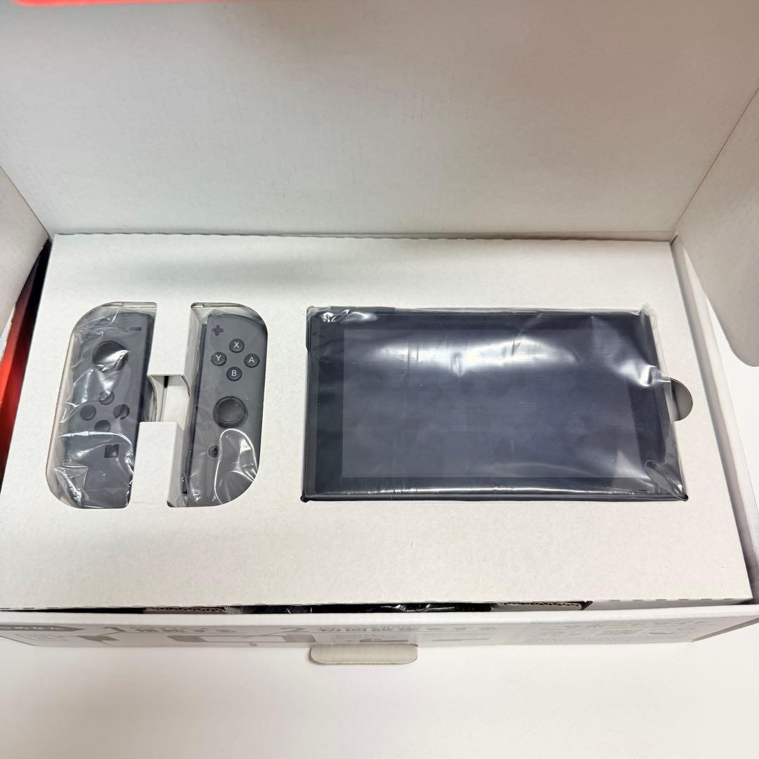完品　美品　Nintendo Switch グレー　　ニンテンドー　スイッチ