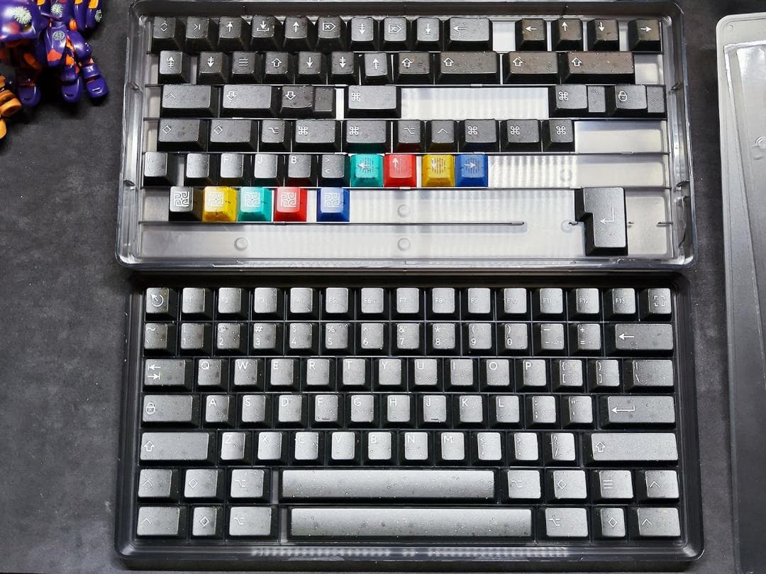 PBTfans NEON R2 キーキャップセット