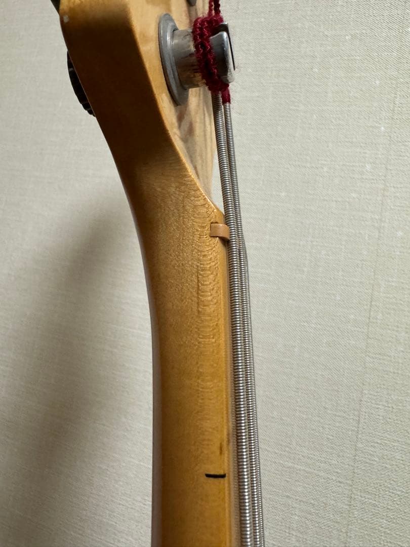 Tokai Hard Puncher フレットレス ベース Mod