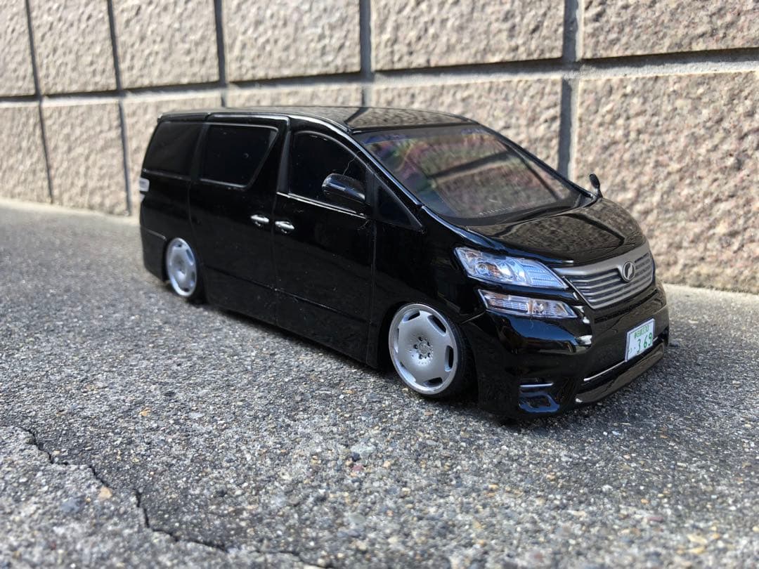 1/24 ヴェルファイア カラーサンプル