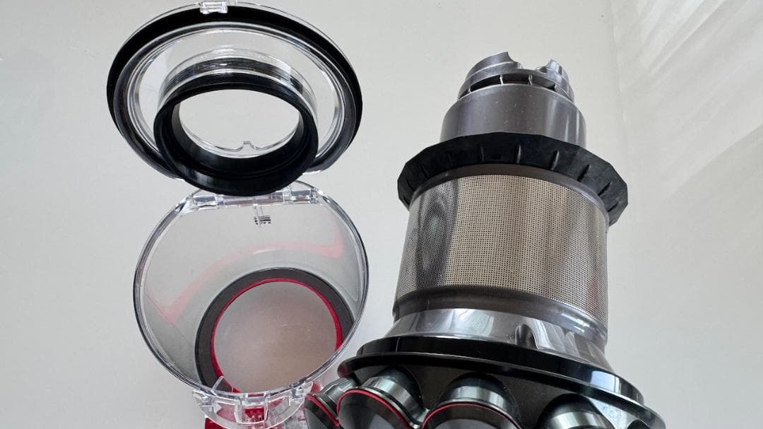 dyson ハンディ掃除機 V10 SV12本体とクリアビン（バッテリーおまけ）