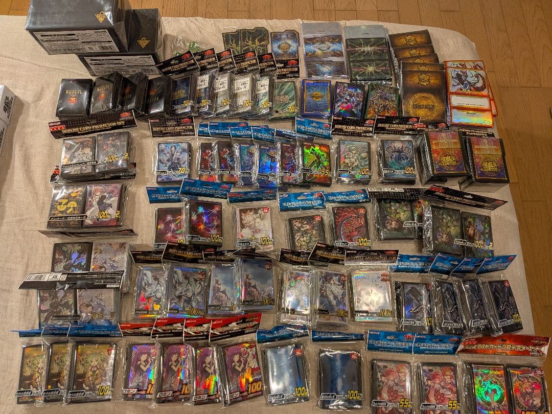 遊戯王 まとめ売り　引退品　シングルカード、サプライ多数