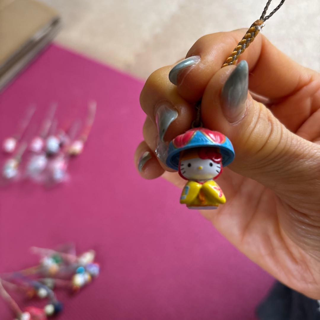 ご当地キティちゃんセット売り 沖縄から北海道まで色々