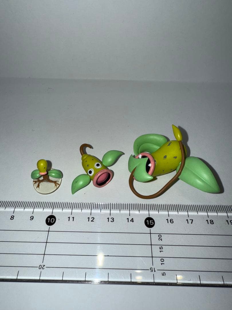 立体ポケモン図鑑　9体セット