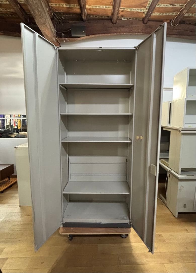 引取限定 鍵あり 両開き スチール 書庫 事務所 事務用品 キャビネット