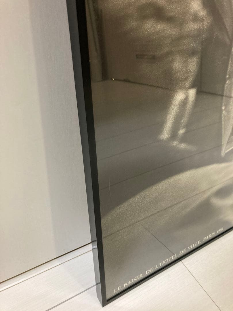 額入りポスター アンティーク ロベールドアノー　パリ市庁舎前のキス