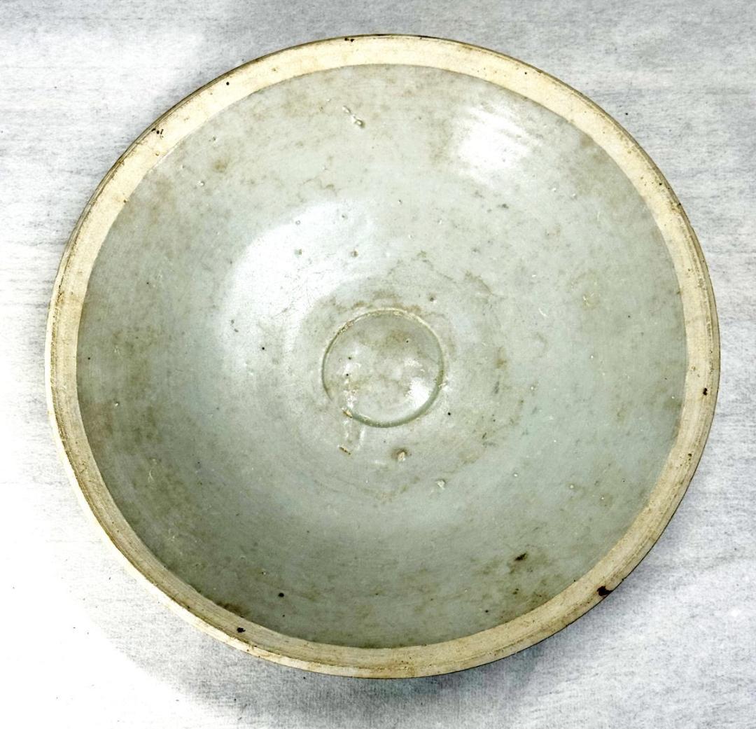 宋時代 青磁茶碗 古美術 時代品 伝世品焼物 歴史唐物 ウブ品 WWTT298