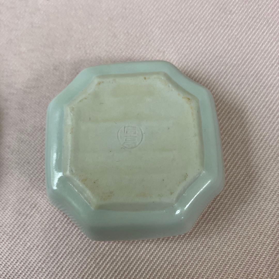 茶道具　香合　龍刻入 辰年　石亭印