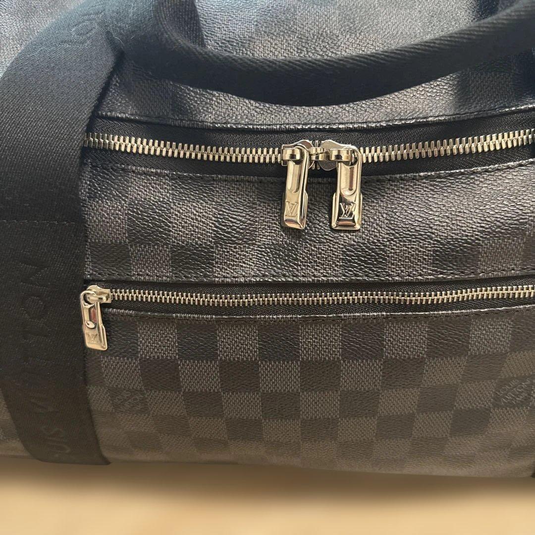 Louis Vuitton ダミエグラフィット キャリーケース