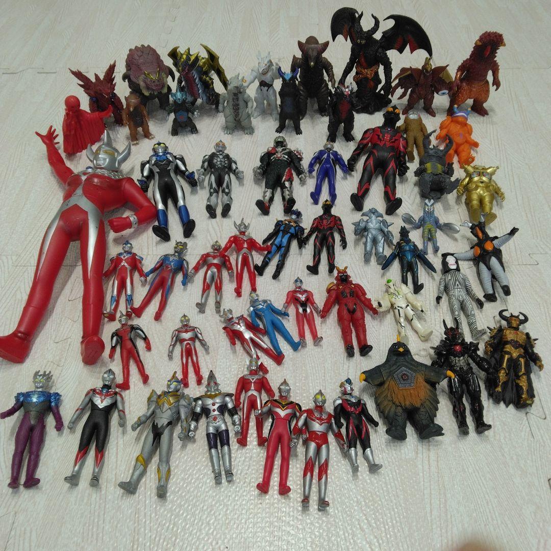 ウルトラマンフィギュアセット