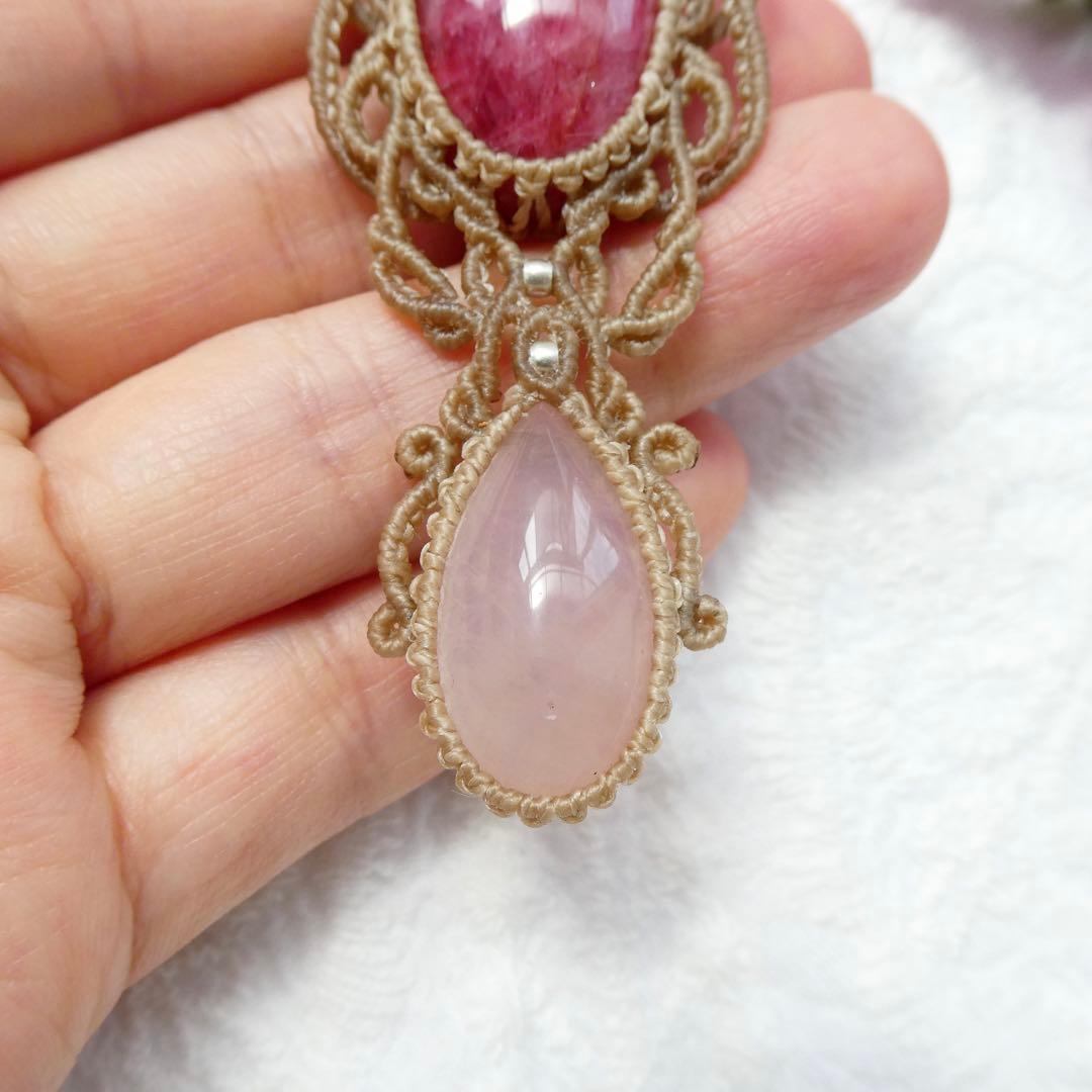 ロードナイト・ローズクォーツのマクラメネックレス