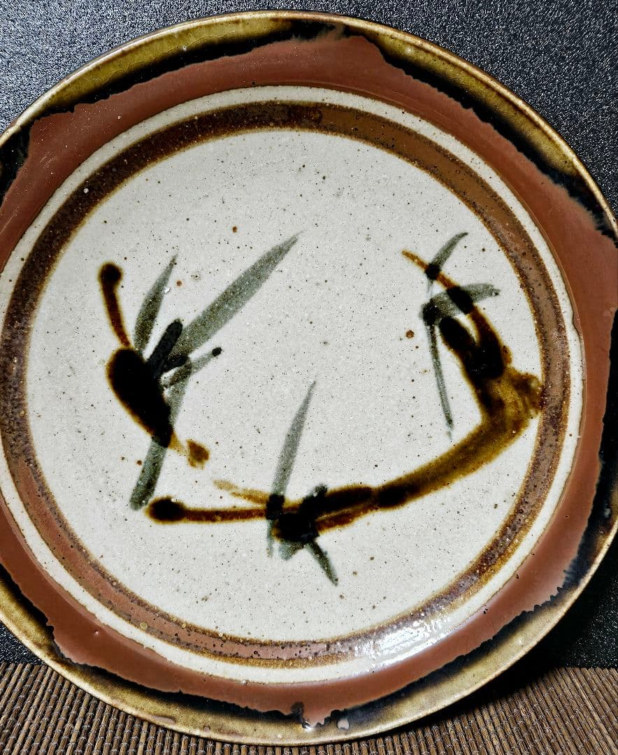 【真作保証❗】益子焼　佐久間藤太郎作　呉須　鉄砂　竹の図　飾り皿　共箱