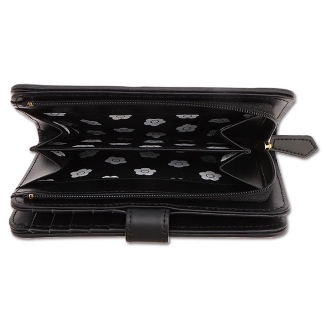 マリークワント 二つ折り財布