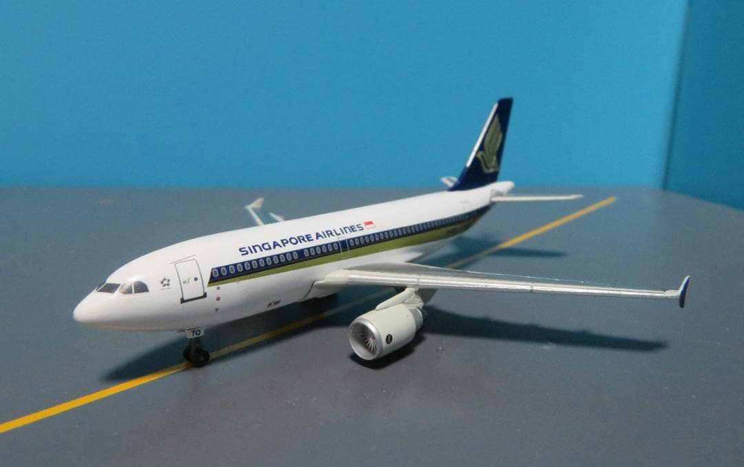 1/400 Dragon Wings/シンガポール航空 AirbusA310