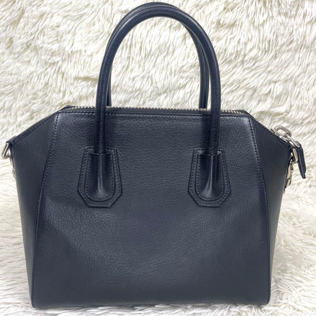 美品‼️GIVENCHY ハンドバッグ　アンティゴナ　2way ロゴ金具　レザー