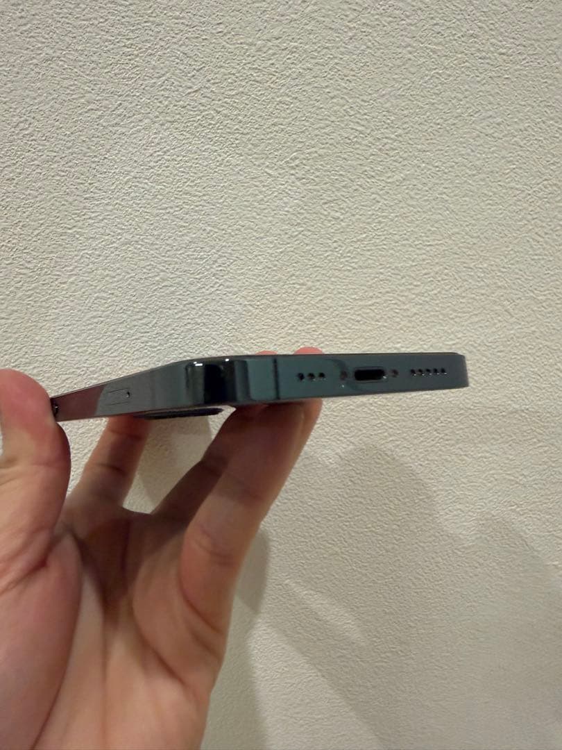 【美品】Apple iPhone12Pro パシフィックブルー SIMフリー