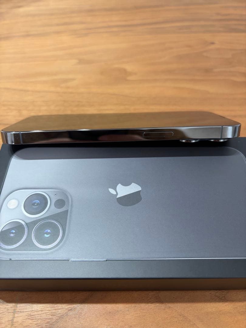 iPhone13 pro 256GB グラファイト