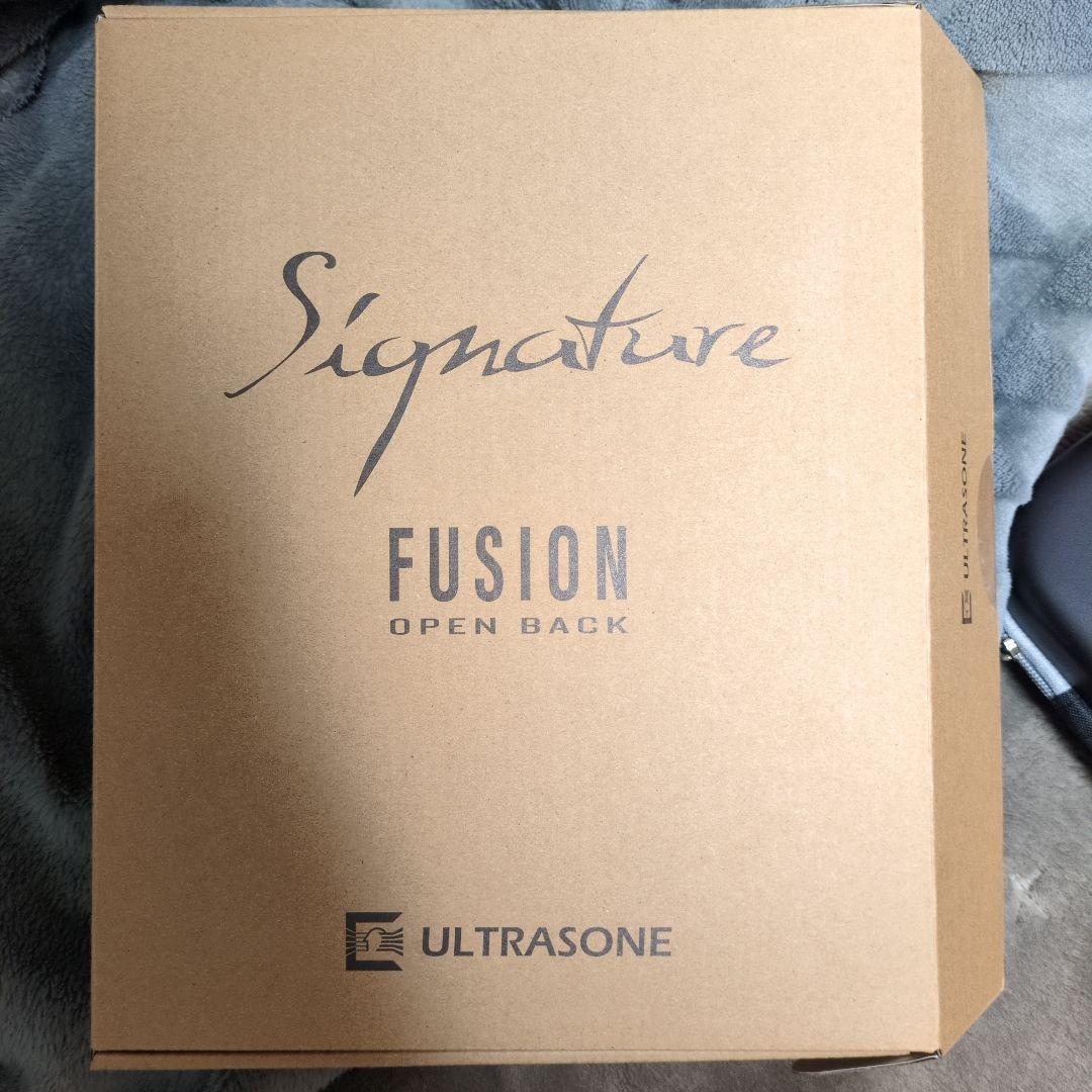 ヘッドホン Ultrasone Signature Fusion Open Back