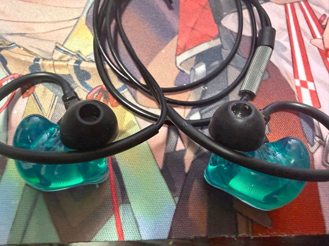 qdc FRONTIER Emerald 有線イヤホン