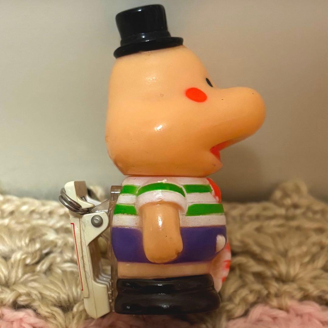 パラソルヘンべえ　未使用品　ソフビ　ブローチ　1989年