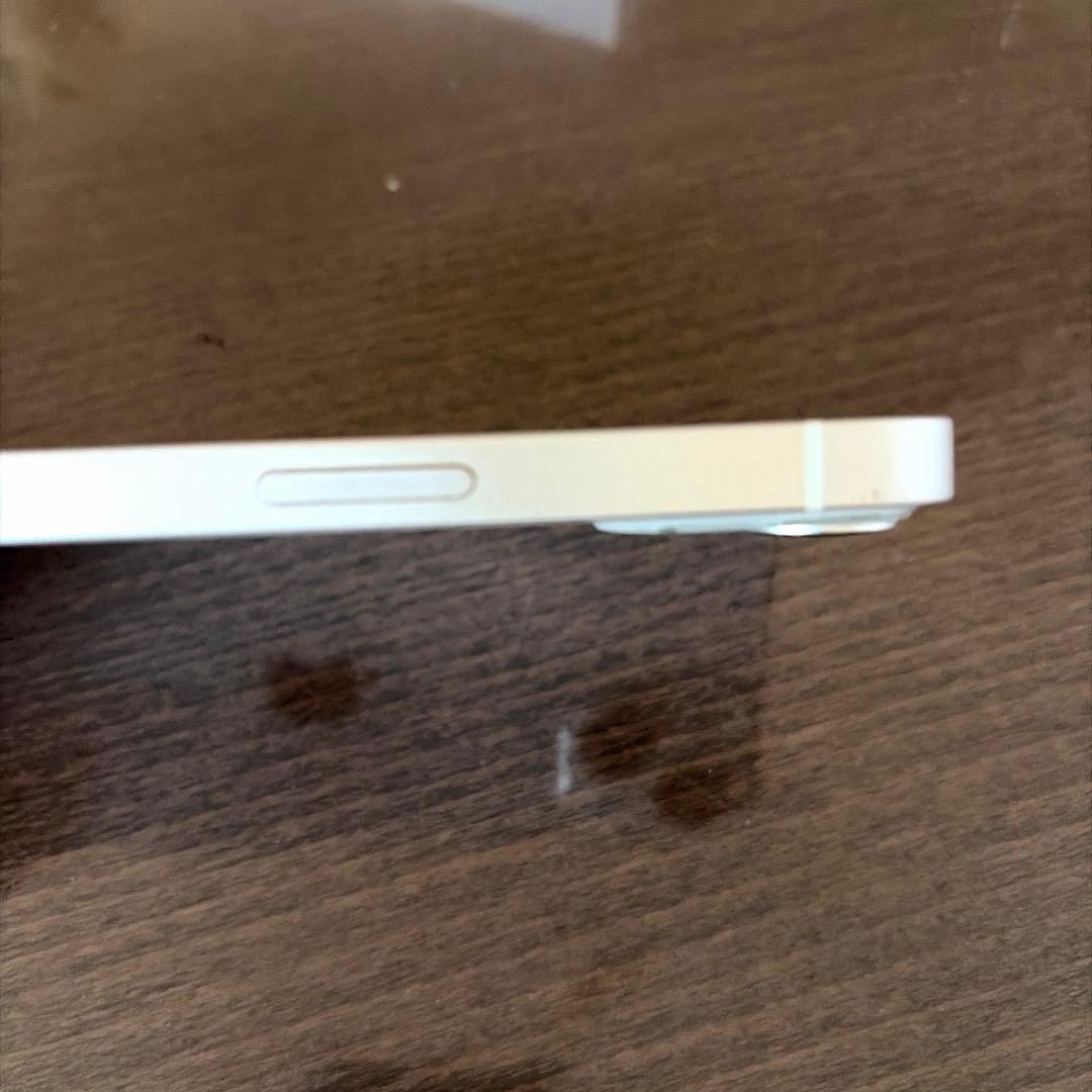 Apple iPhone 13 スターライト 128GB【動作確認済み】