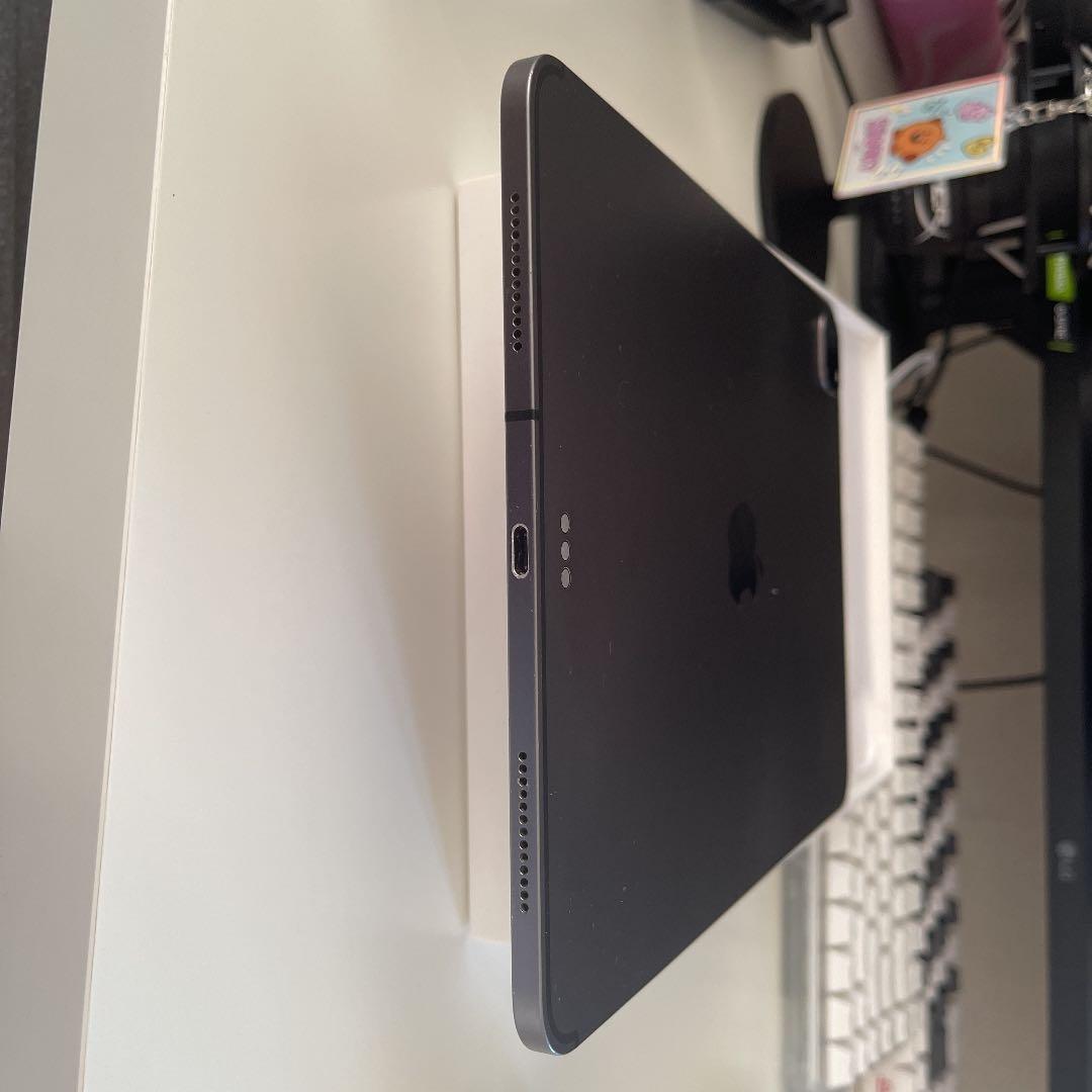 iPad Pro (第2世代)11インチ Liquid Retinaディスプレ…