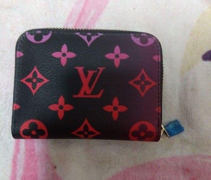 もう手に入りません。Louis Vuitton 二つ折り財布 ネイビー/ピンク