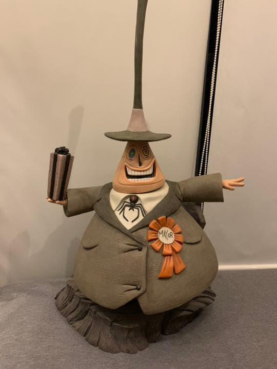 ディズニー　ナイトメア ビフォア クリスマス　メイヤー　フィギュア NBC 市長