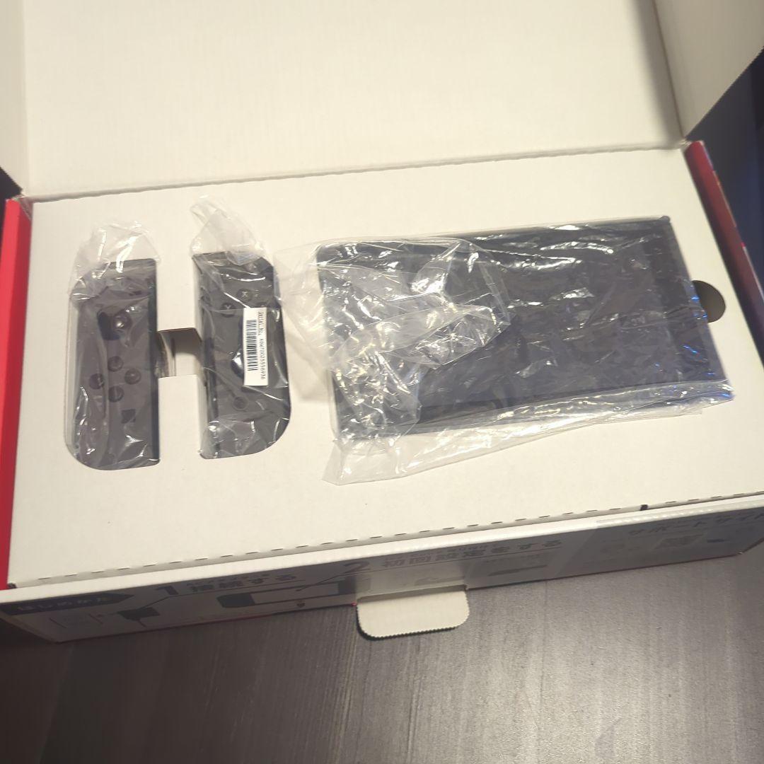 せ*ん様 Nintendo Switch grey