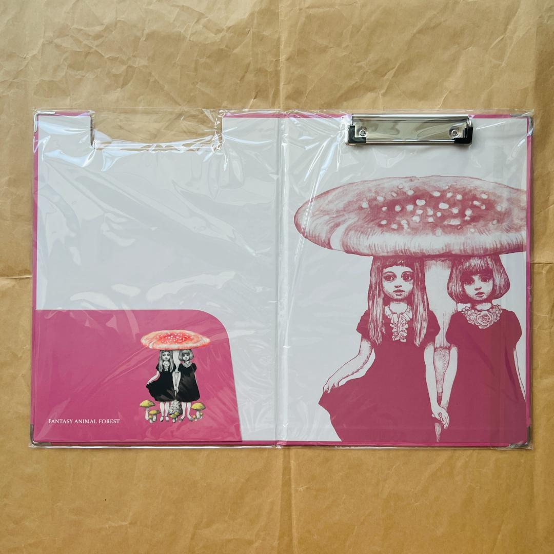 ② 台湾 ヒグチユウコ 奇幻動物森林 クリップボード チラシ セット バインダー