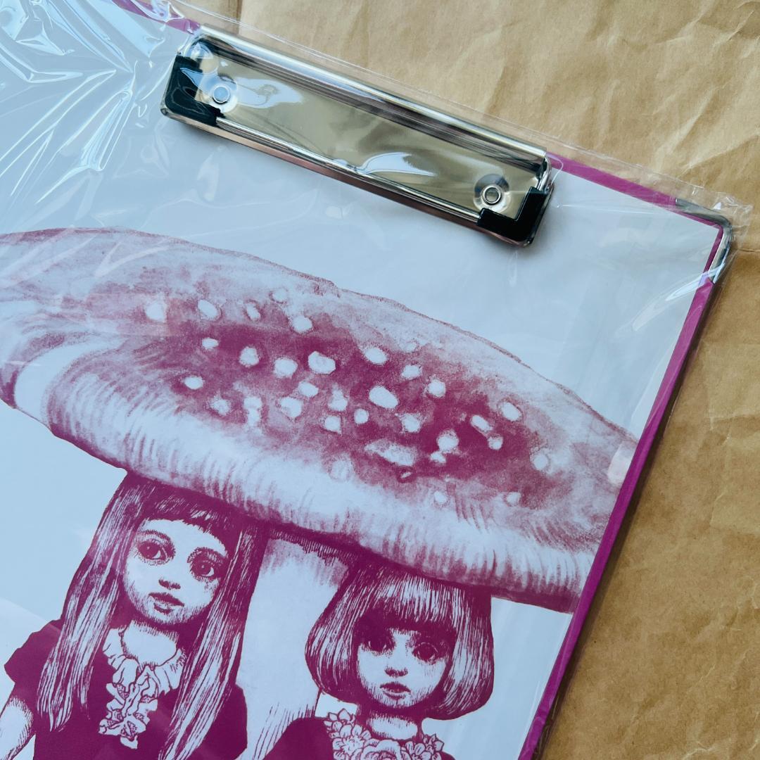 ② 台湾 ヒグチユウコ 奇幻動物森林 クリップボード チラシ セット バインダー