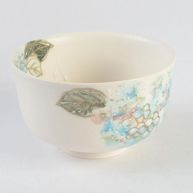 茶道具　京焼　橋本永豊作　色絵　紫陽花文　イッチン茶碗　共箱　V　9650