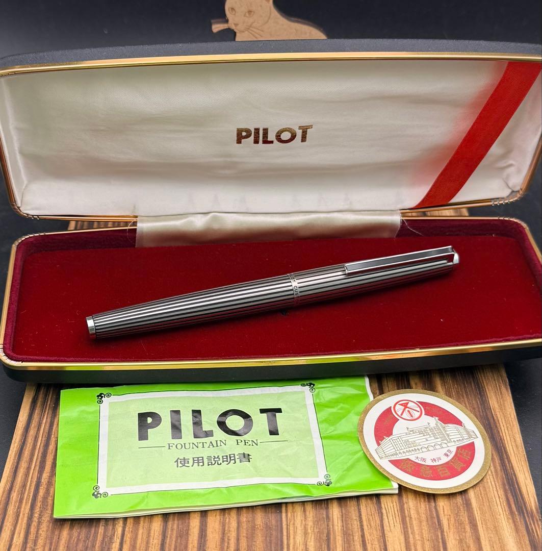 Pilot 万年筆 CUSTOM K-500SS 蝕刻ストライプ 18KWG F