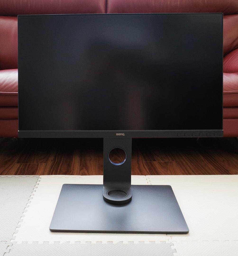 BenQ SW270C カラーマネジメントモニター 27インチ 遮光フード付