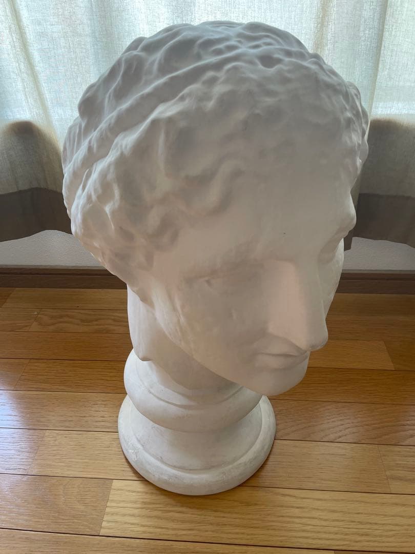 りん石膏像ラボルト