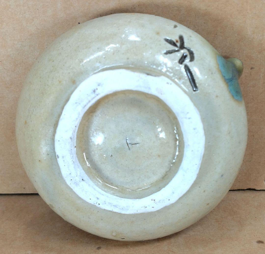 【本物保証】金城次郎 壷屋焼水滴 共箱 栞2 人間国宝 壺屋焼 魚紋水滴 美品