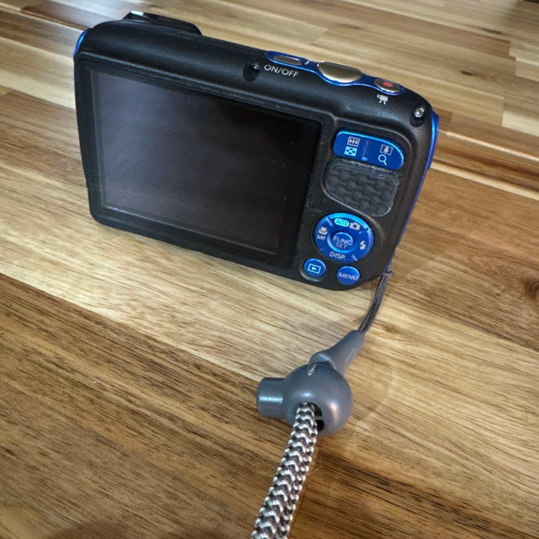 Canon PowerShot D30 防水デジタルカメラ