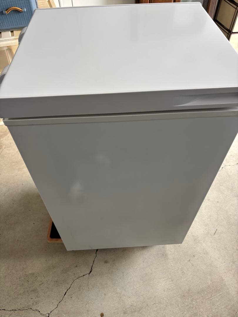 アイリスオーヤマ 冷凍庫 上開き 63L 直冷式 ICSD-6A-W2022年製